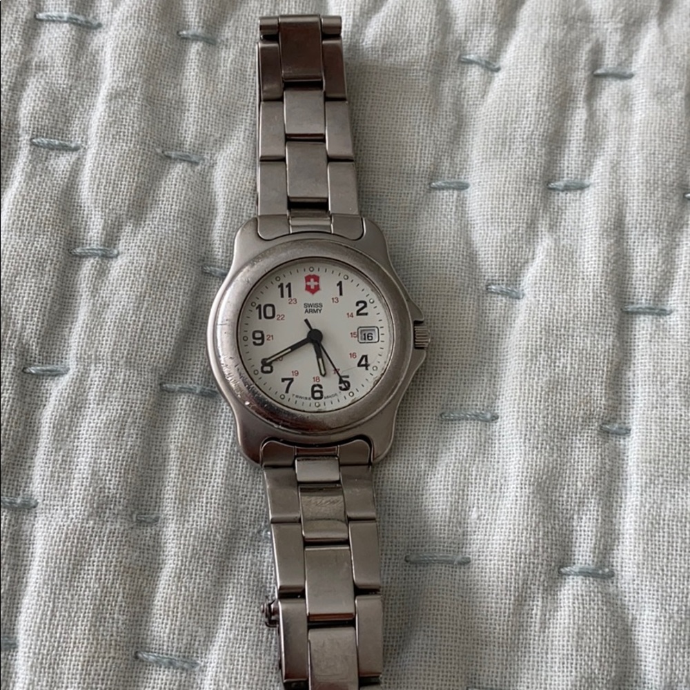 Vintage Swiss Army watch